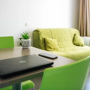 Apart-hotel Twenty Business Flats Timone